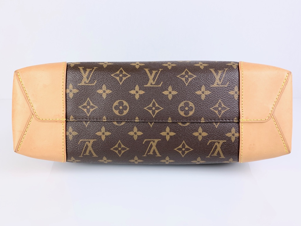 Louis Vuitton Berri Handbag Monogram Canvas PM Brown 1938111