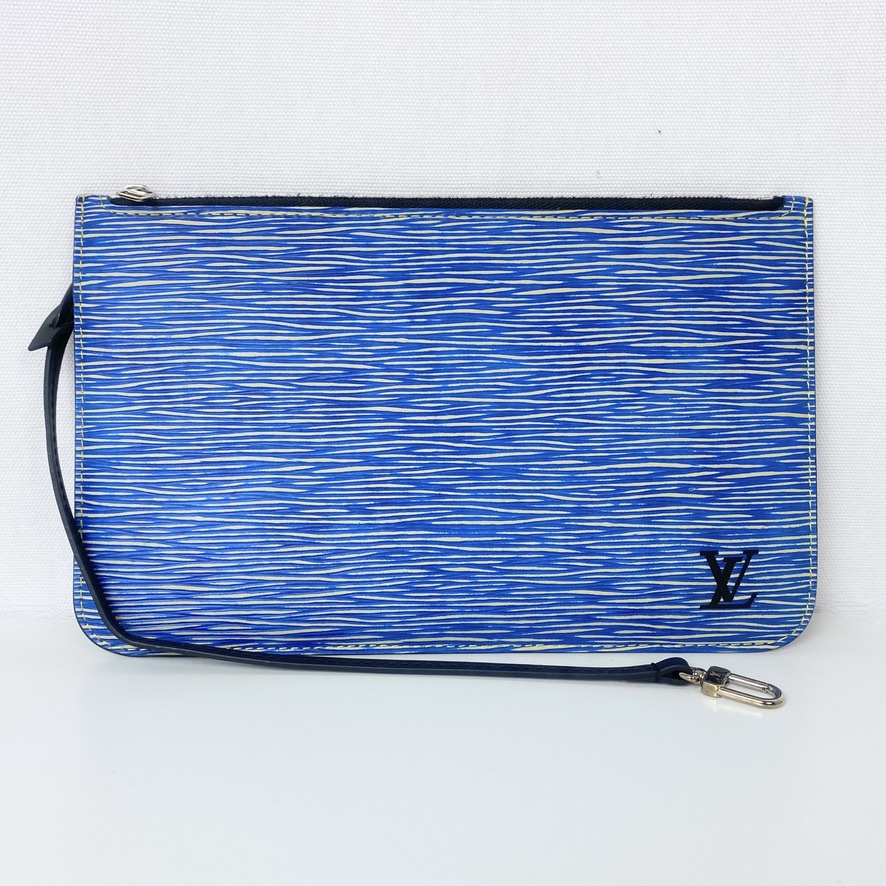 Neverfull clutch bag Louis Vuitton Multicolour in Denim - Jeans