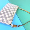 Pochette Accessoires in Damier Azur (SD0097)